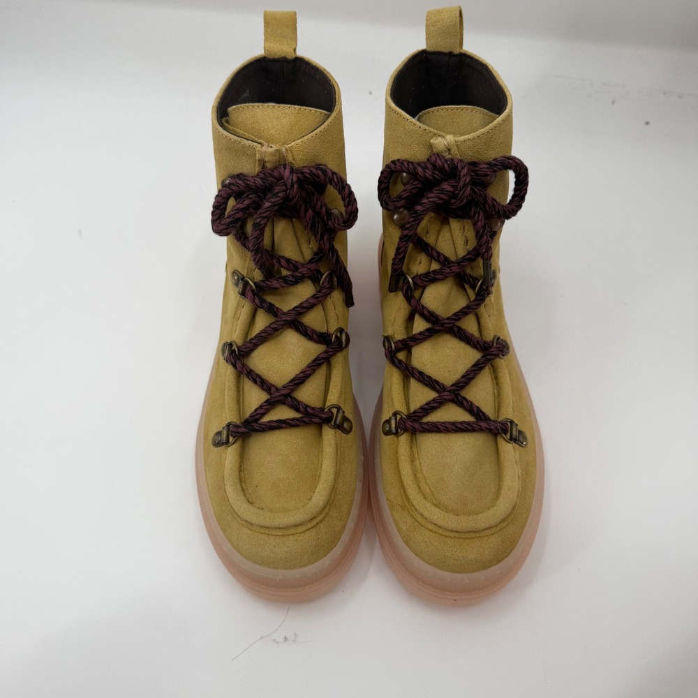 NEW Free People Naguisa Pine Pass Hiker Boot Vanilla Suede Lug Sole Size 37 EU - Picture 7 of 9